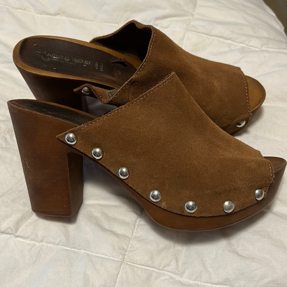 Platform clogs🤎